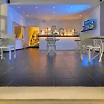 Hotel Adamas