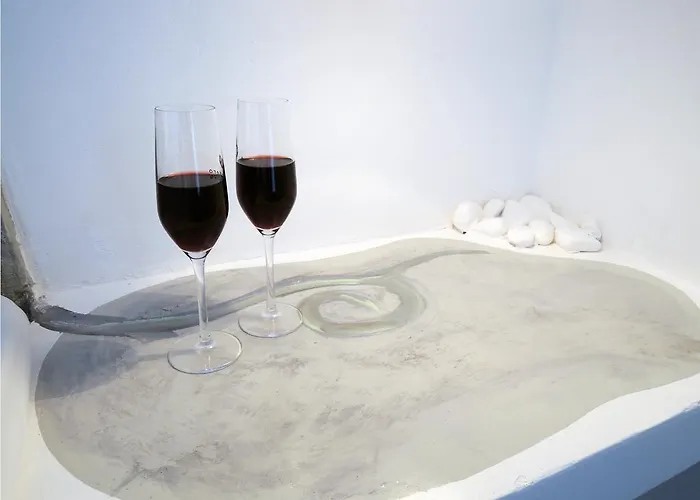 Hotel Adamas 2* Adamantas (Milos)