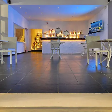 Hotel Adamas