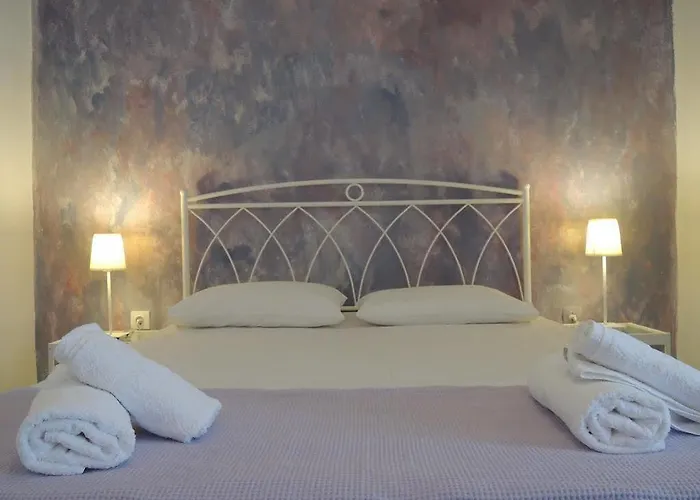 Hotel Adamas Hotel 2*